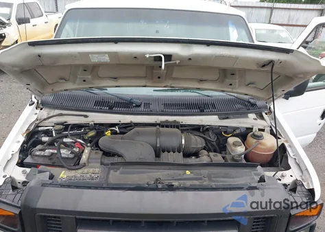 2010 Ford E-250 Commercial/Recreational из США, поврежденный, VIN 1FTNE2EL5ADA74594